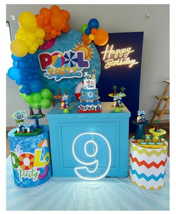 ideia para pool party meninio