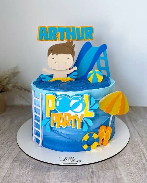 ideia para bolo pool party menino