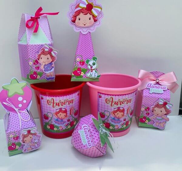 lembrancinha da moranguinho festa infantil
