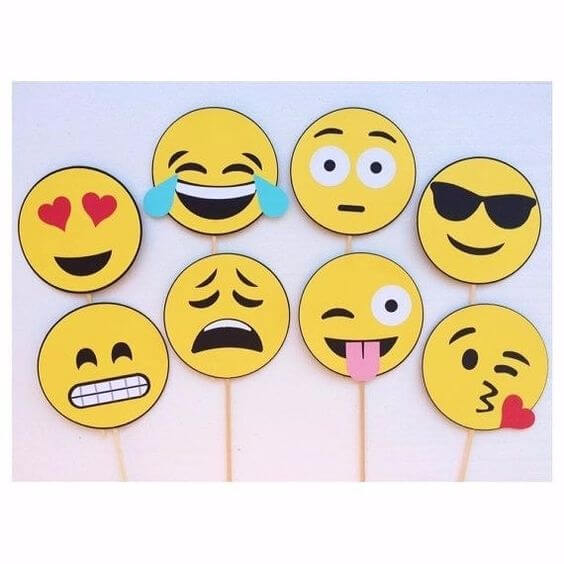 plaquinhas de emoji
