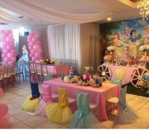 Festa Princesas Disney: 50 Ideias De Decoração - Bolo Guaraná