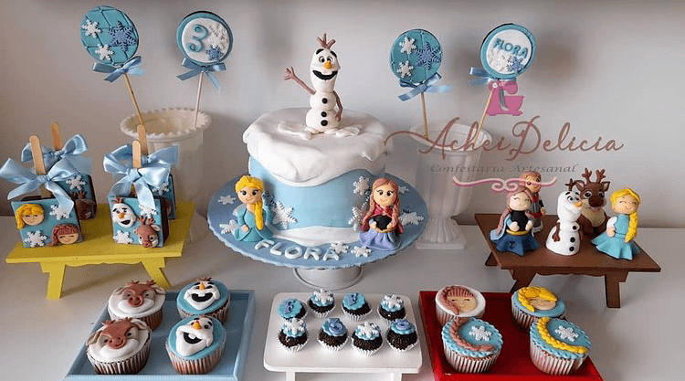 bolo frozen Achei Delicia