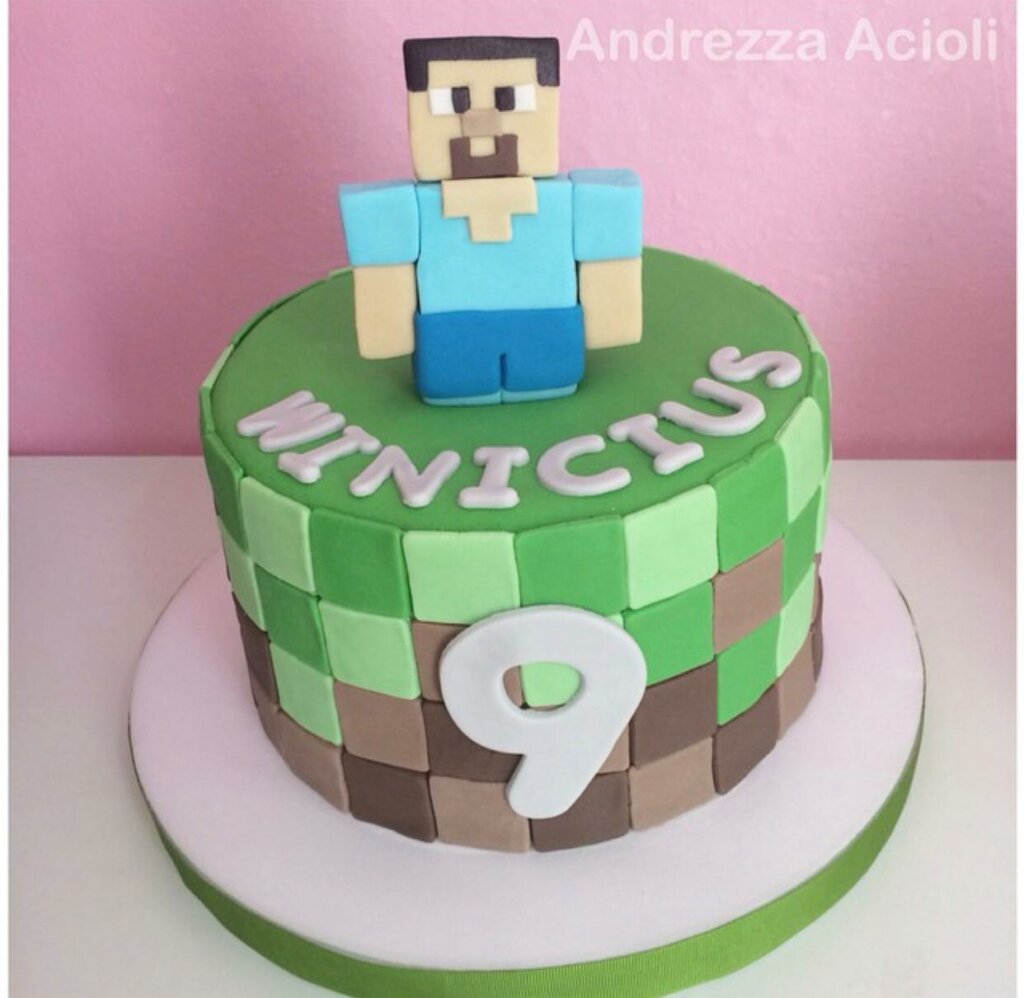 Carina Bolos - Bolo de Chantilly Tema: Minecraft Massa