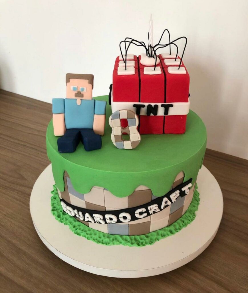 bolo minecraft com dinamite tnt Deo cake designer