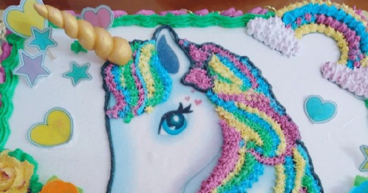 Bolo do unicórnio  Bolo aniversario infantil, Bolo festa infantil,  Decoração do bolo de aniversário