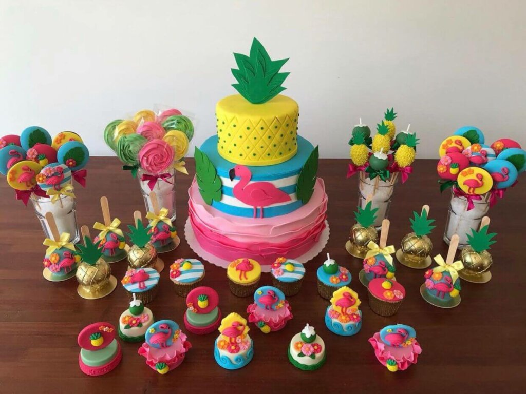 bolo e mesa de doces flamingo atelie_da_tai