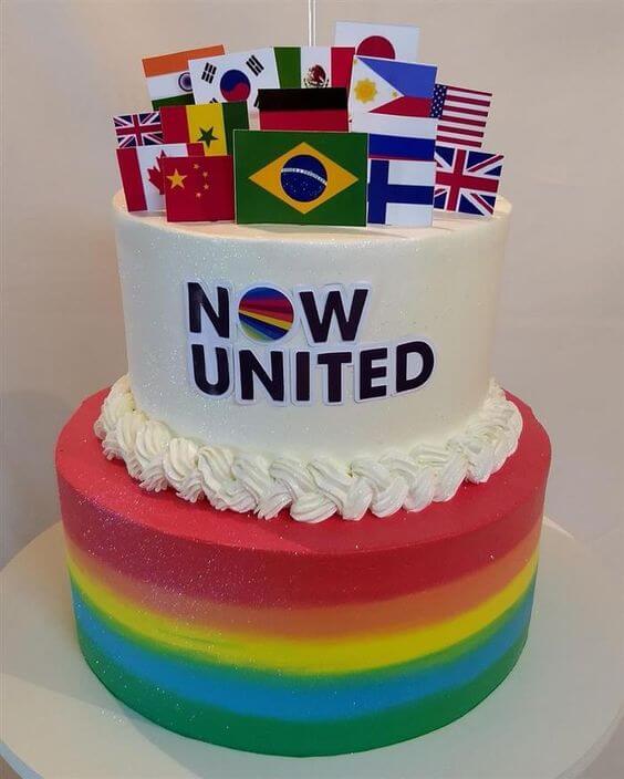 bolo para festa now united