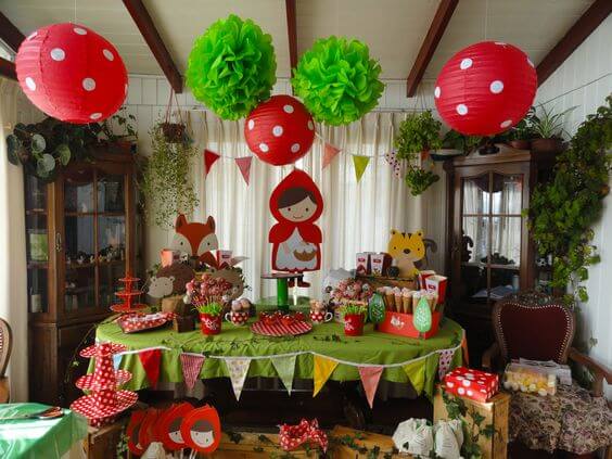 festa da chapeuzinho vermelho decoração simples