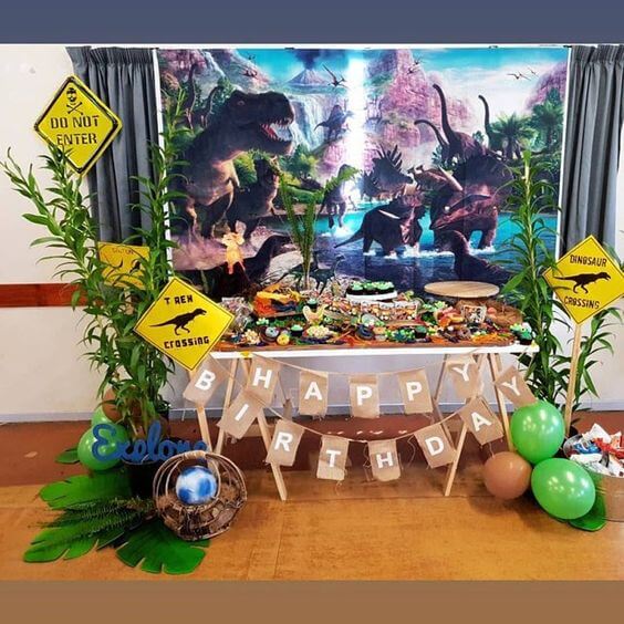 festa infantil tema dinossauro