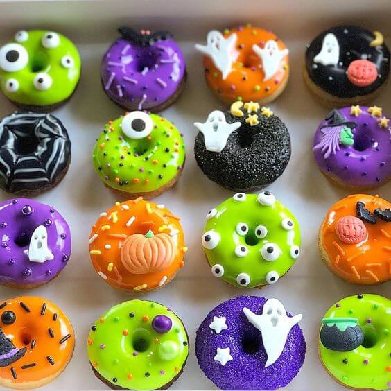 docinhos de halloween donuts