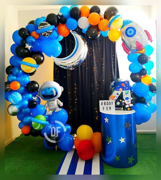 decoração festa astronauta