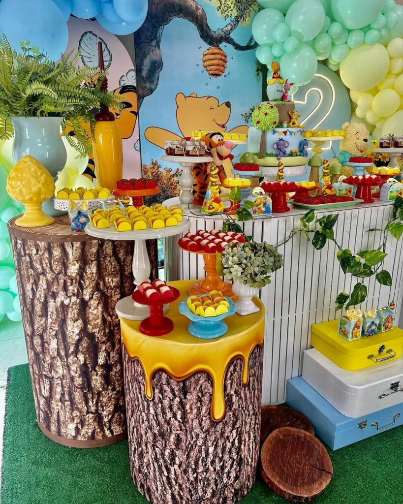 Festa Ursinho Pooh: dicas, inspirações e mais - Bolo Guaraná