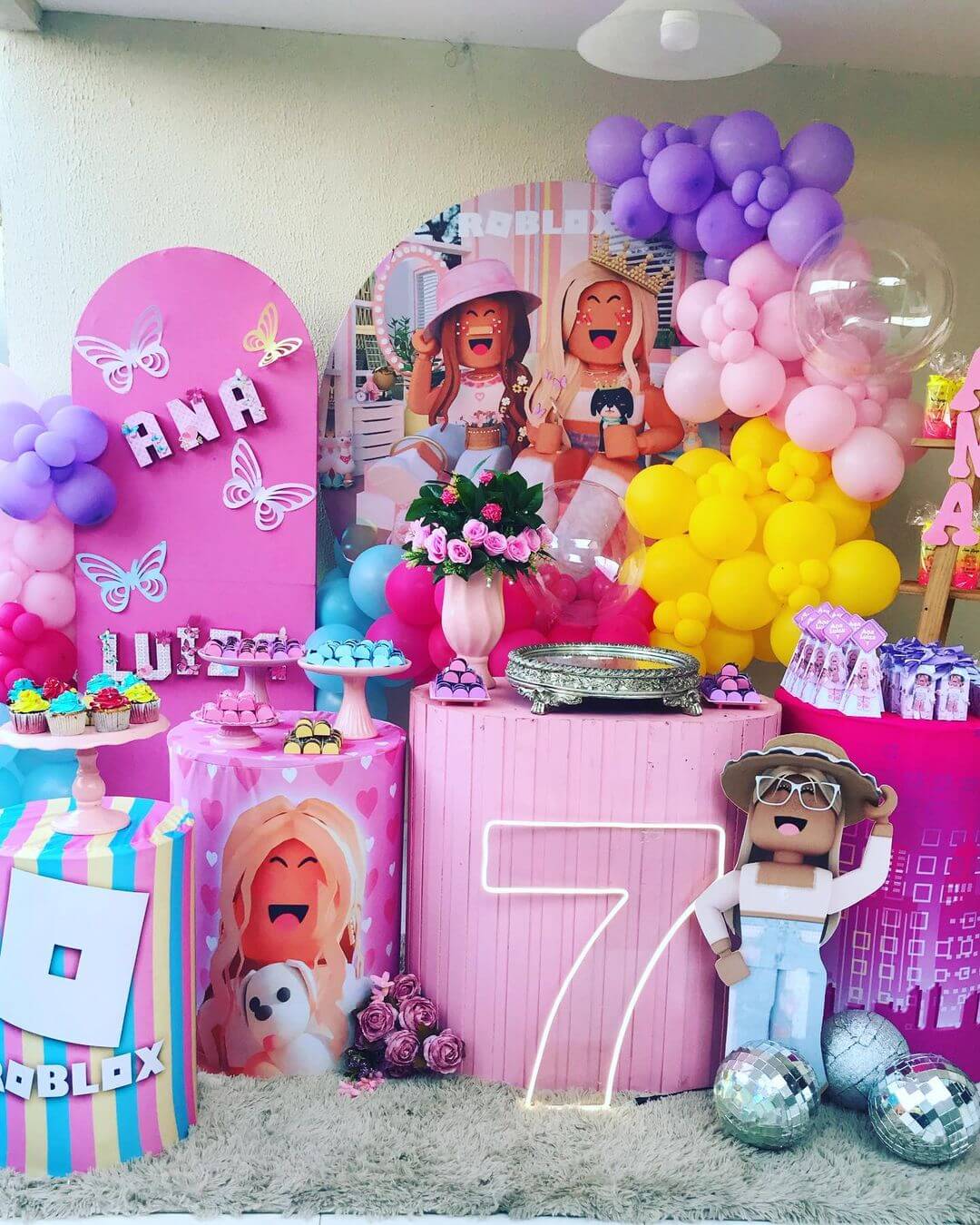 Decoração roblox menina ##🎈😍 - LM Personalizados e festas