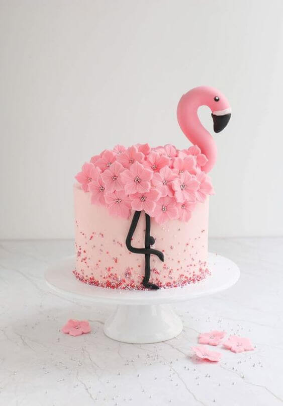 bolo tema infantil flamingo