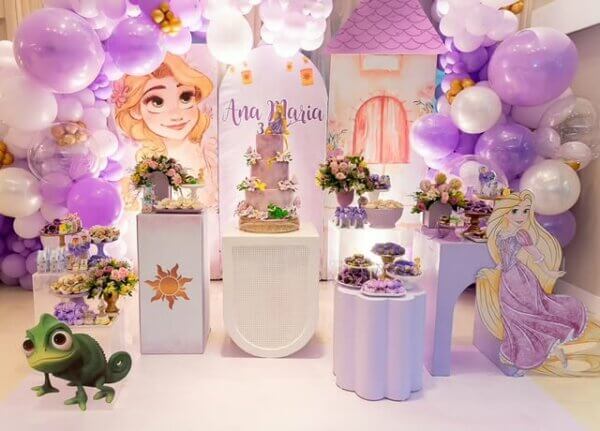 aniversário tema rapunzel