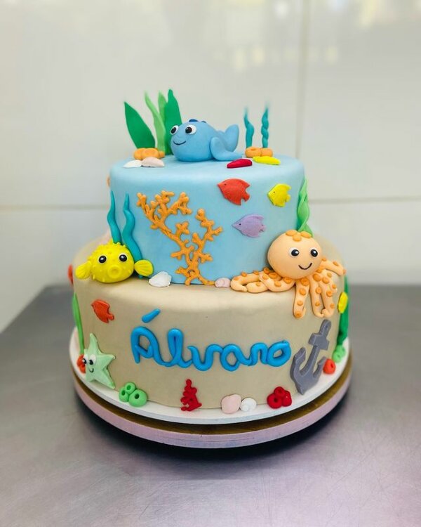 bolo para festa infantil fundo do mar