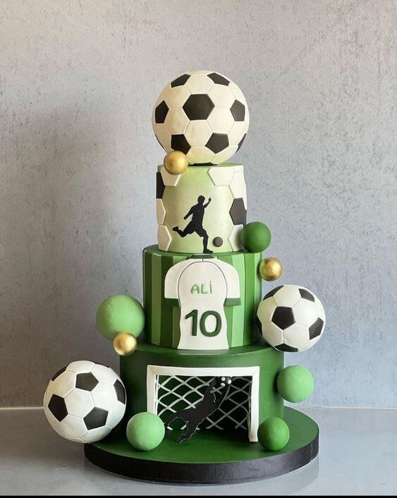 bolo tema futebol festa infantil