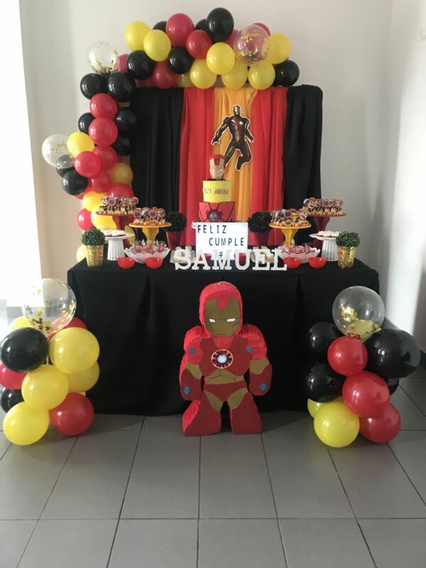 festa infantil homem de ferro preto