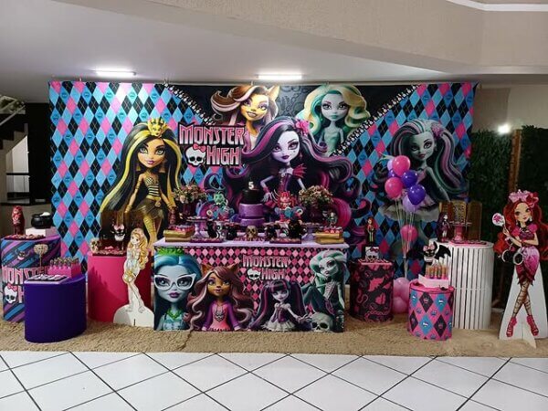 decoração monster high aniversário