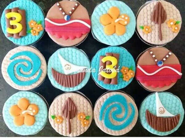 ideias de cupcake moana