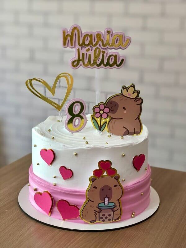 bolo de capivara 8 anos