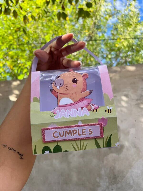 ideia lembrancinha festa capivara