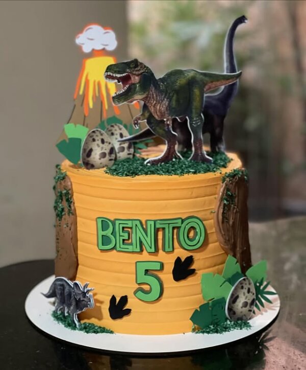 ideia de bolo dinossauro