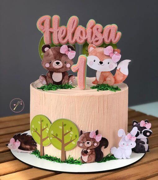 bolo para mesversário menina